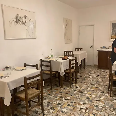 Il Pino * San Gimignano