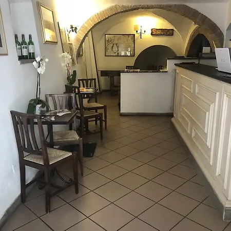 Il Pino 3* Сан-Джиминьяно